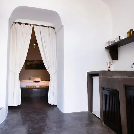 Santorini Heritage