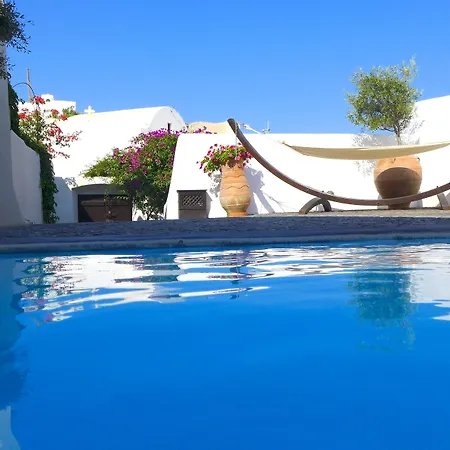 Santorini Heritage Villa Megalokori