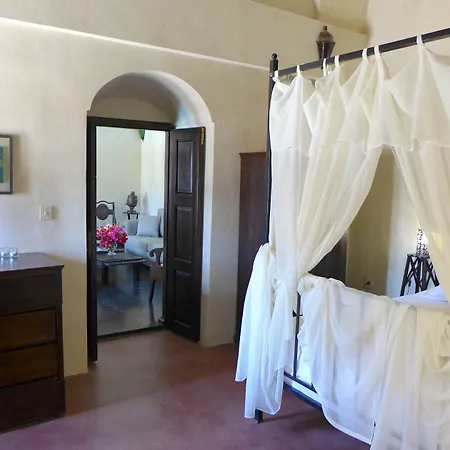 Villa Santorini Heritage Megalokori