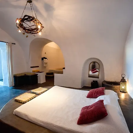 Villa Santorini Heritage Megalokori