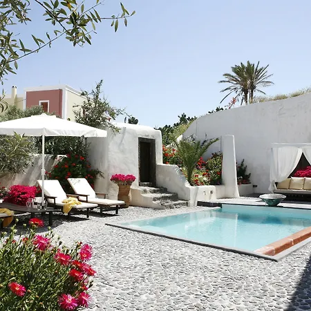 Santorini Heritage Villa Megalokori