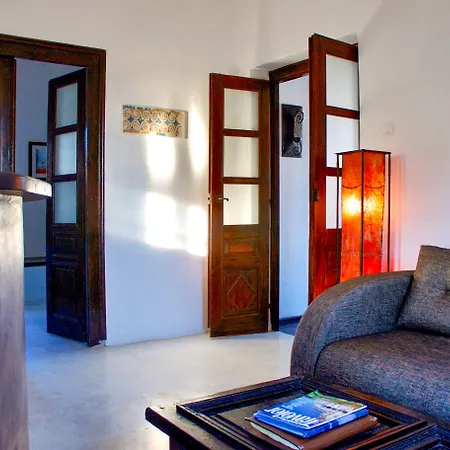 Santorini Heritage Megalochori (Santorini)