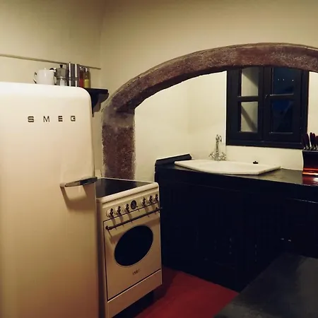 Santorini Heritage Villa