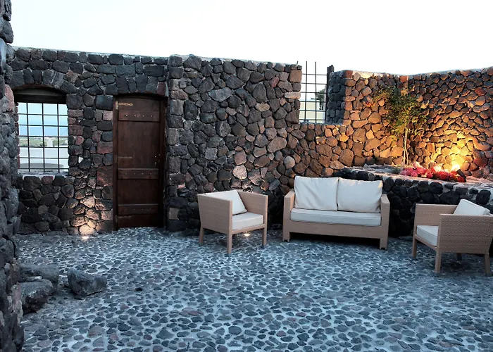 سانتوريني هيريتيدج فيلة *